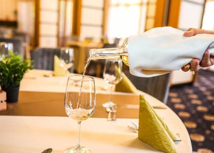 Emerald & Station touristique Ravda