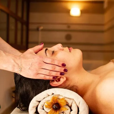 Emerald & Semesteranläggning (resort) 5*