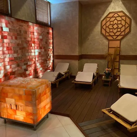 Apartments In Emerald Beach And Spa Resort ラヴダ