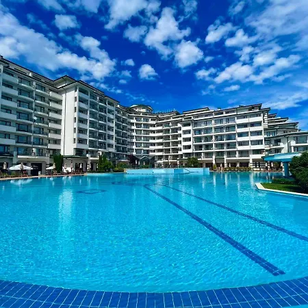 アパートホテル Apartments In Emerald Beach And Spa Resort