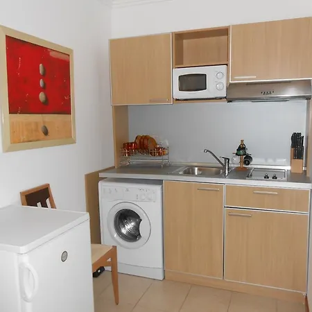 Apartments In Emerald Beach And Spa Resort アパートホテル 5*