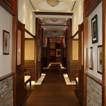 Üdülőközpont Emerald &