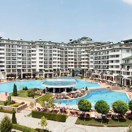 アパートホテル Apartments In Emerald Beach And Spa Resort