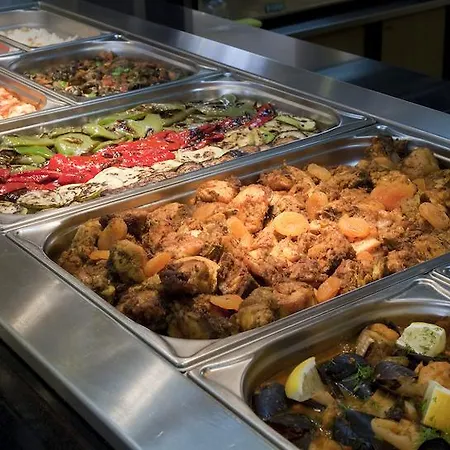 Apartments In Emerald Beach And Spa Resort アパートホテル 5*