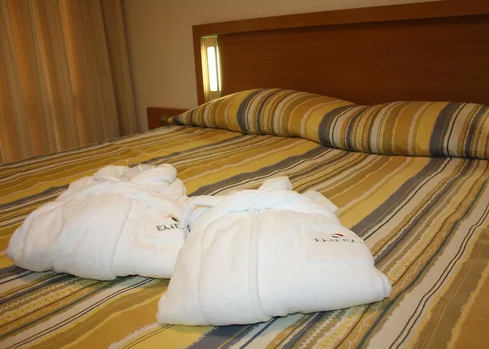 Resort Emerald & Ravda